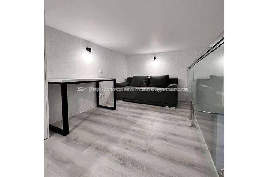 Продам квартиру, Ковалевская ул. , 3 кім., 65 м², евроремонт 