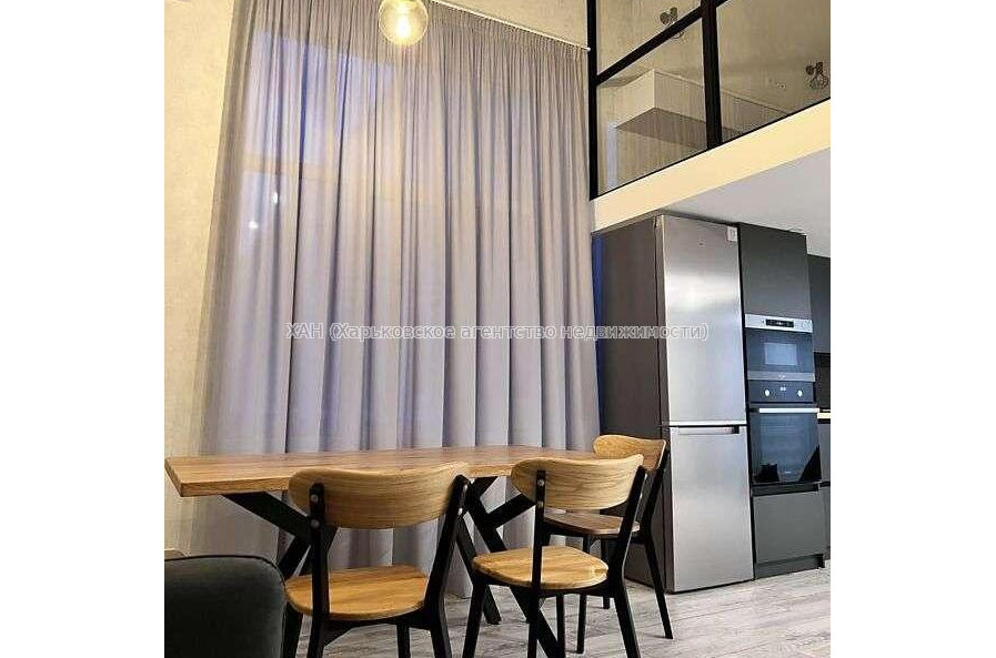 Продам квартиру, Ковалевская ул. , 3 кім., 65 м², евроремонт 