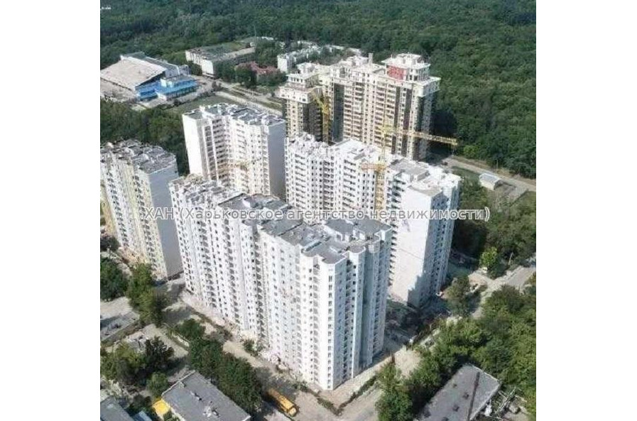 Продам квартиру, Профессорская ул. , 3  ком., 99 м², без ремонта 