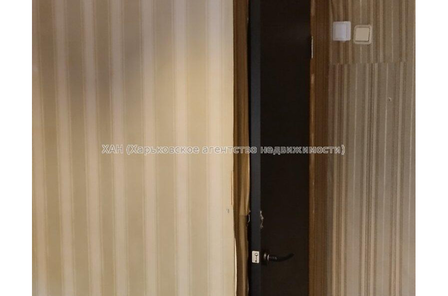 Продам квартиру, Библика ул. , 1  ком., 11 м², советский ремонт 