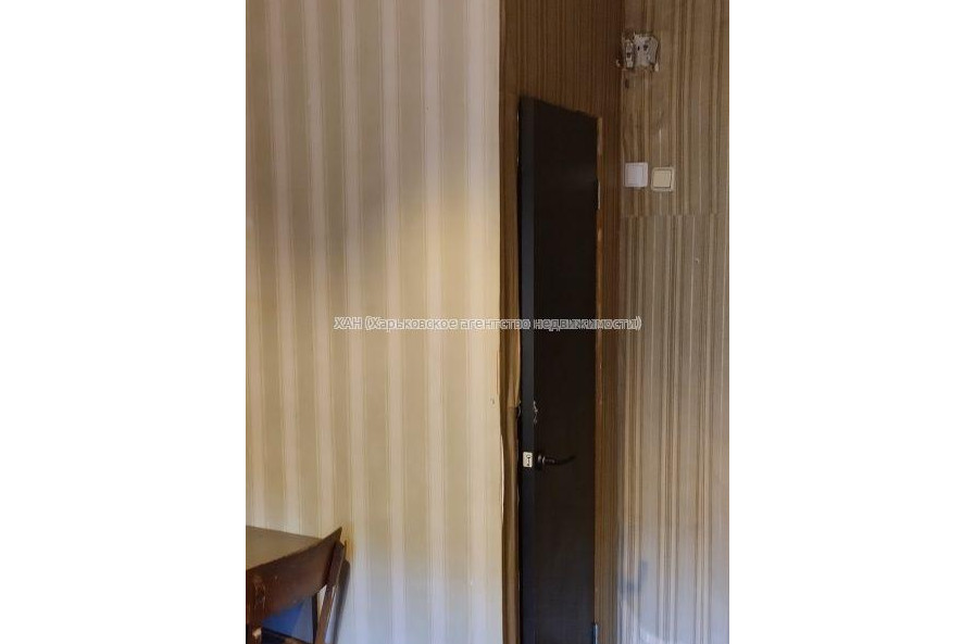 Продам квартиру, Библика ул. , 1  ком., 11 м², советский ремонт 