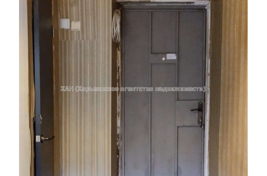 Продам квартиру, Библика ул. , 1 кім., 11 м², советский ремонт 