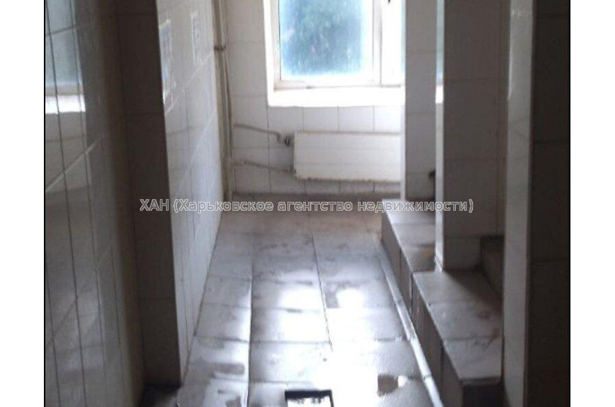 Продам квартиру, Библика ул. , 1 кім., 11 м², советский ремонт 