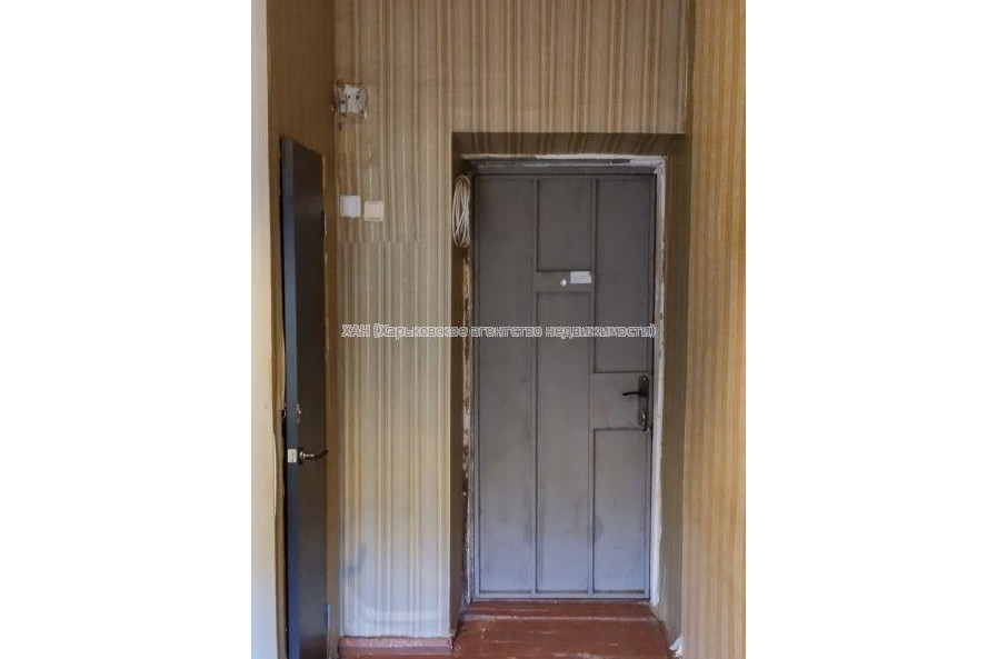 Продам квартиру, Библика ул. , 1  ком., 11 м², советский ремонт 