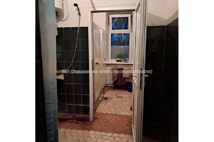 Продам квартиру, Автострадный пер. , 1  ком., 29 м², капитальный ремонт 
