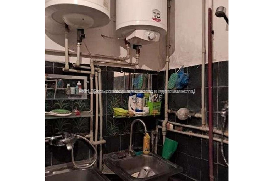 Продам квартиру, Автострадный пер. , 1  ком., 29 м², капитальный ремонт 