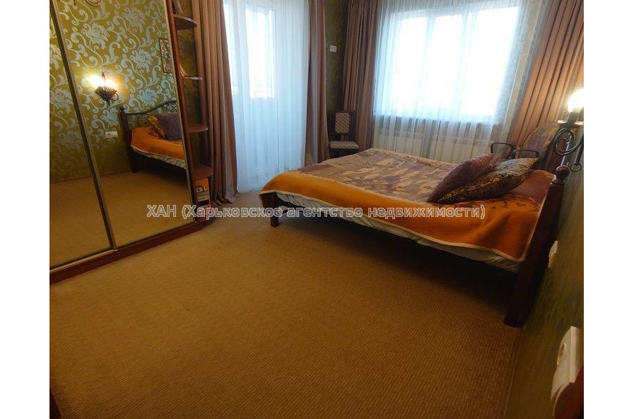 Продам квартиру, Библика ул. , 2  ком., 50 м², капитальный ремонт 