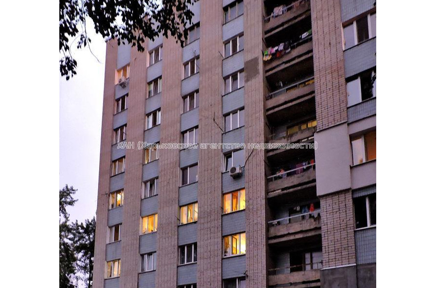 Продам квартиру, Гвардейцев Широнинцев ул. , 1  ком., 20 м², косметический ремонт 