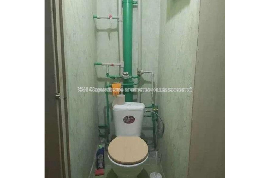 Продам квартиру, Саперная ул. , 4  ком., 82 м², косметический ремонт 