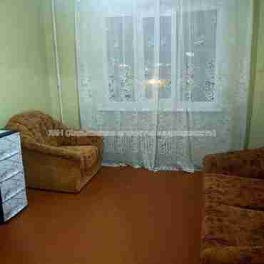 Продам квартиру, Саперная ул. , 4  ком., 82 м², косметический ремонт 