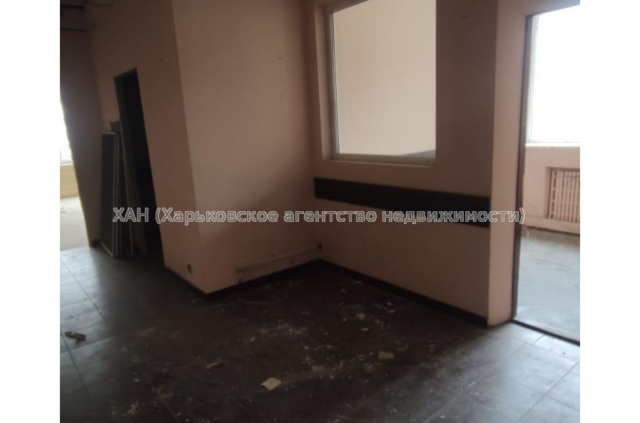 Здам нежитлову нерухомість, склад , 200 м², советский ремонт 