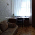 Продам квартиру, Гиршмана ул. , 3 кім., 73 м², капитальный ремонт 