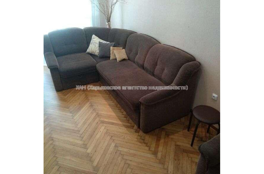 Продам квартиру, Гиршмана ул. , 3 кім., 73 м², капитальный ремонт 