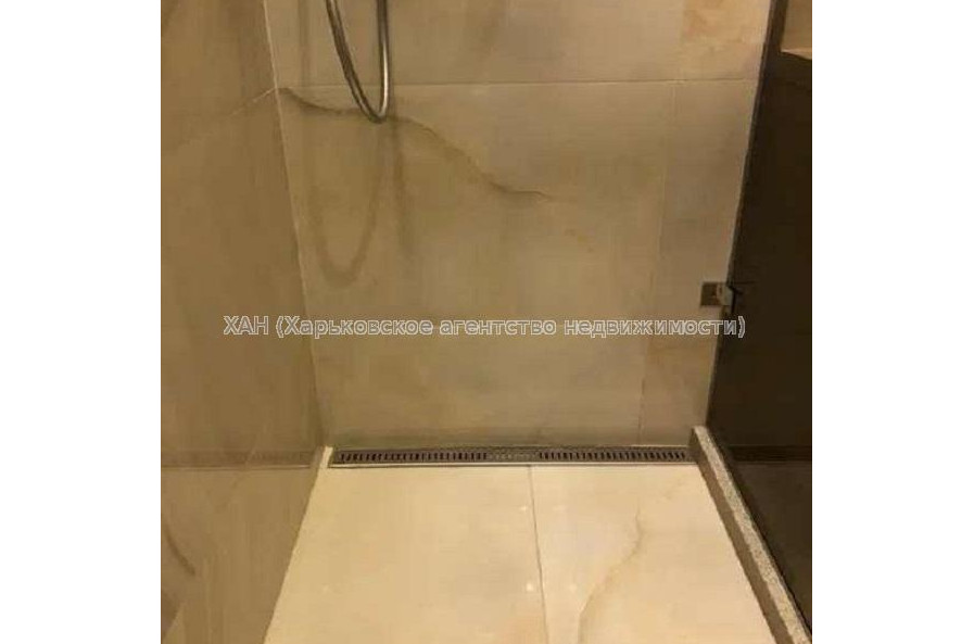 Продам квартиру, Клочковская ул. , 3  ком., 100 м², авторский дизайн 