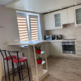 Продам квартиру, Героев Харькова просп. , 2 кім., 63 м², евроремонт 