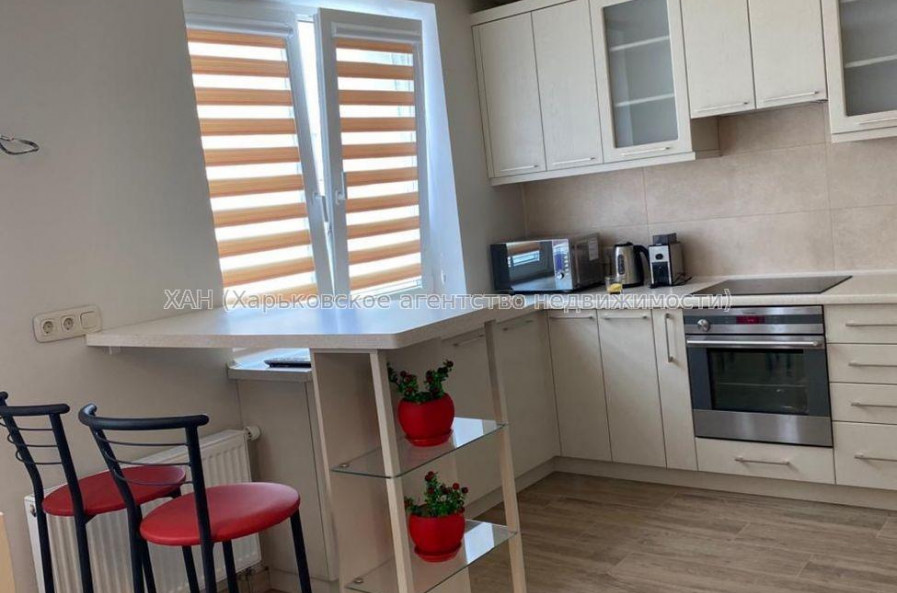 Продам квартиру, Героев Харькова просп. , 2 кім., 63 м², евроремонт 