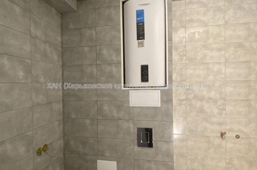 Продам квартиру, Бучмы ул. , 2 кім., 43 м², капитальный ремонт 
