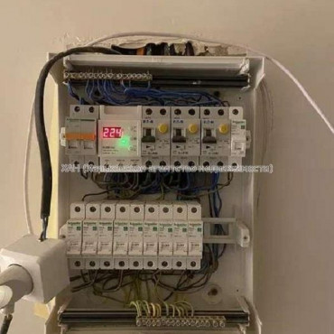 Продам квартиру, Бучмы ул. , 2 кім., 43 м², капитальный ремонт 