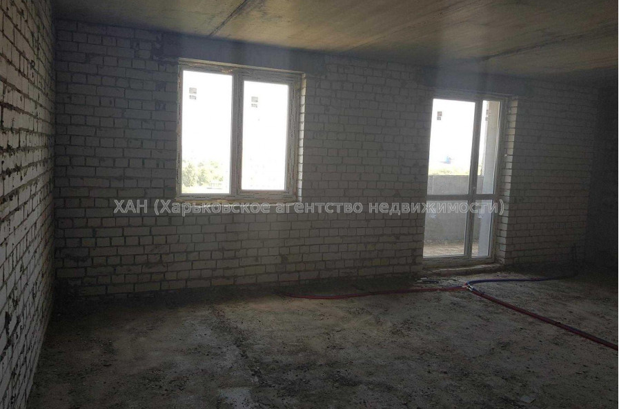 Продам квартиру, Героев Харькова просп. , 1 кім., 49 м², без внутренних работ 