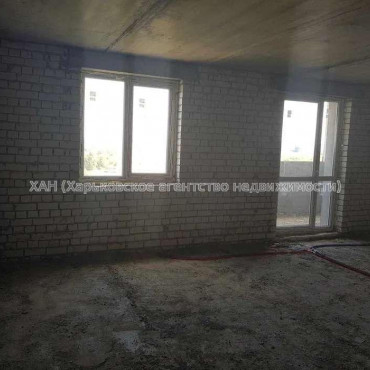 Продам квартиру, Героев Харькова просп. , 1 кім., 49 м², без внутренних работ 