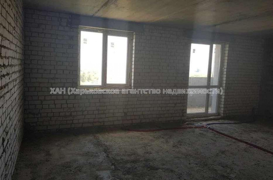 Продам квартиру, Героев Харькова просп. , 1  ком., 49 м², без внутренних работ 