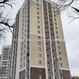 Продам квартиру, Героев Харькова просп. , 1 кім., 49 м², без внутренних работ