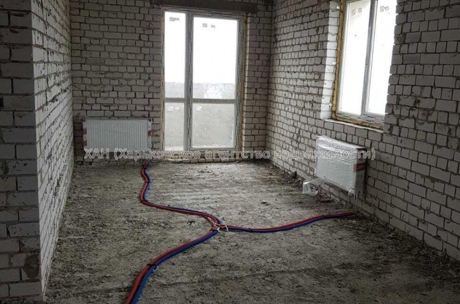 Продам квартиру, Героев Харькова просп. , 1 кім., 49 м², без внутренних работ 