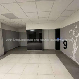 Продам квартиру, Холодногорская ул. , 3 кім., 95 м², частичный ремонт