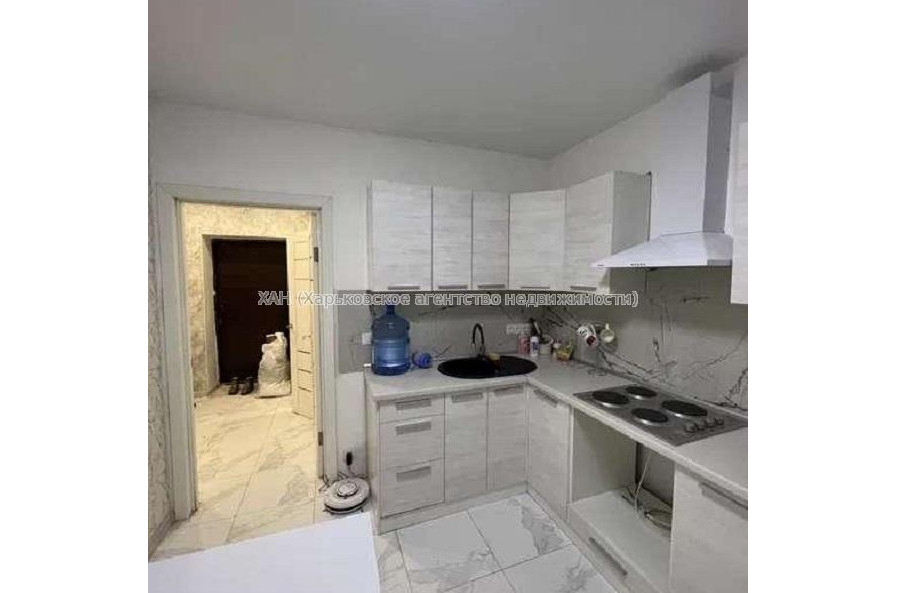 Продам квартиру, Шевченковский пер. , 1 кім., 33 м², евроремонт 