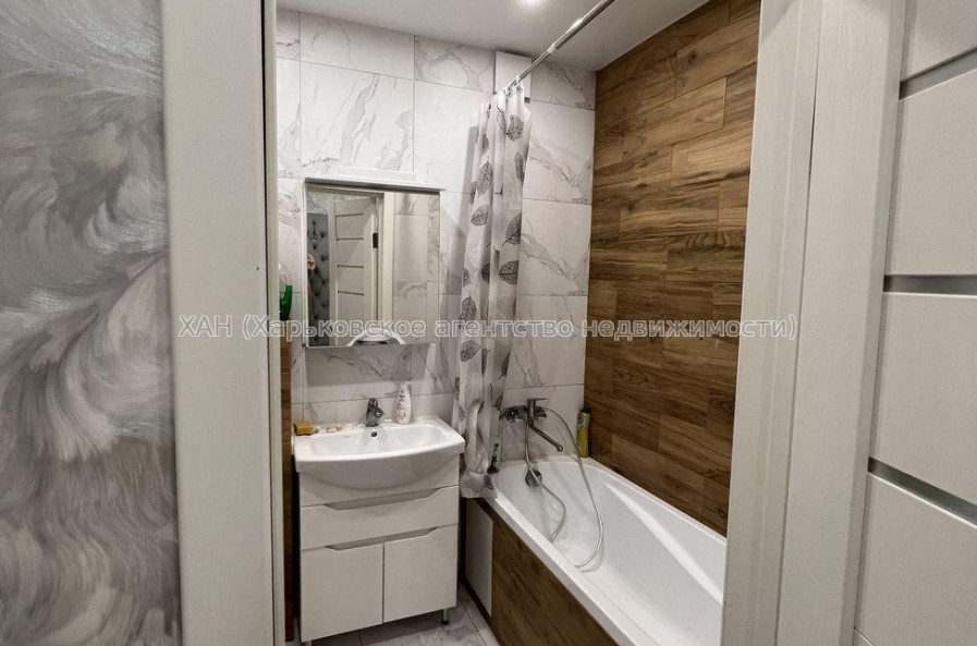 Продам квартиру, Шевченковский пер. , 1 кім., 33 м², евроремонт 