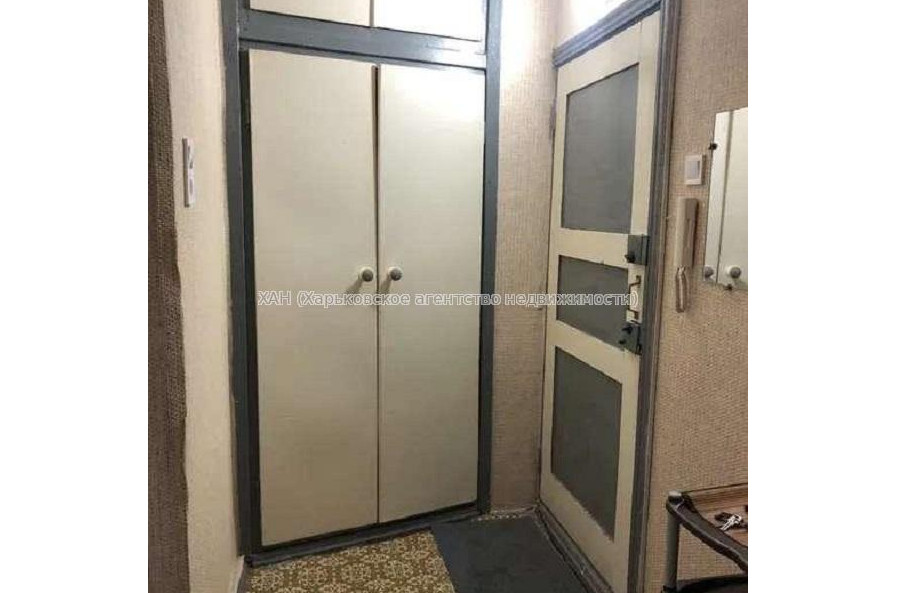 Продам квартиру, Гвардейцев Широнинцев ул. , 1  ком., 33 м², косметический ремонт 