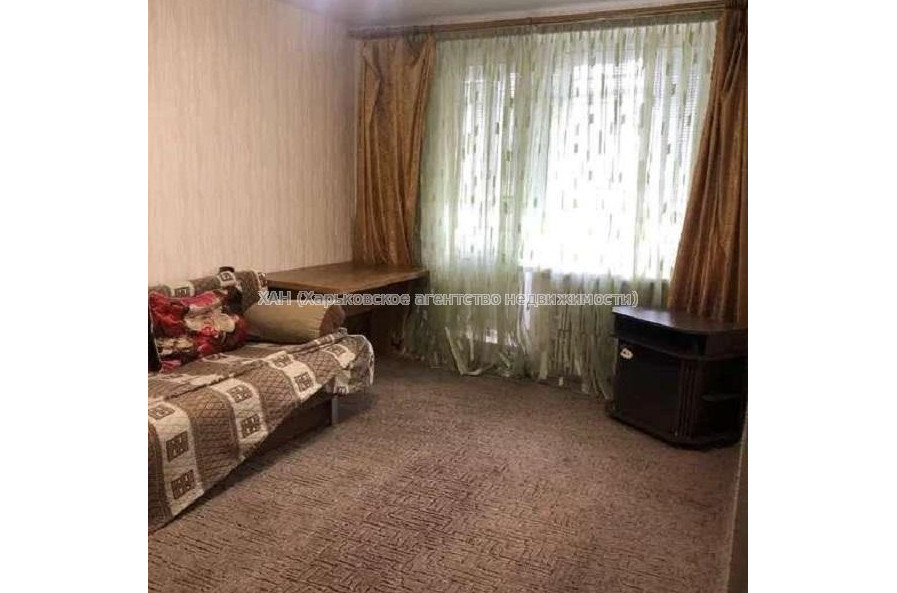 Продам квартиру, Гвардейцев Широнинцев ул. , 1  ком., 33 м², косметический ремонт 