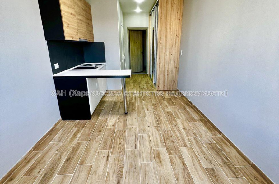 Продам квартиру, Веселая ул. , 1 кім., 20 м², евроремонт 