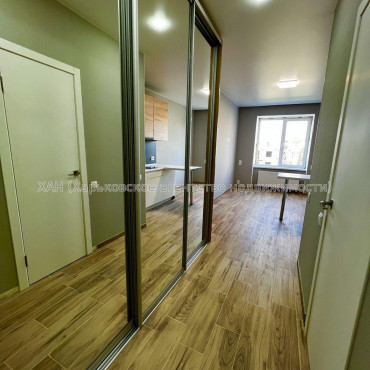 Продам квартиру, Веселая ул. , 1 кім., 20 м², евроремонт 