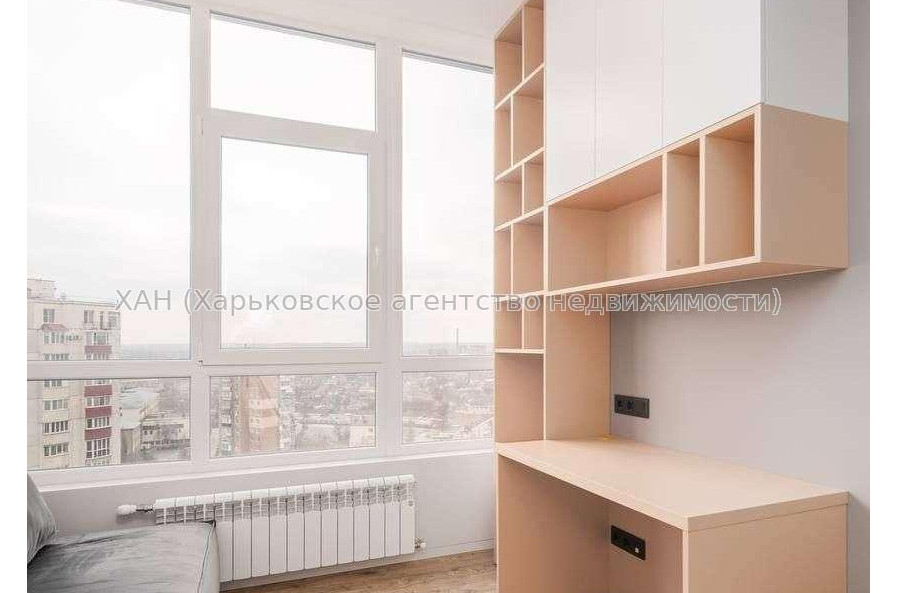 Продам квартиру, Молочная ул. , 3  ком., 82 м², авторский дизайн 