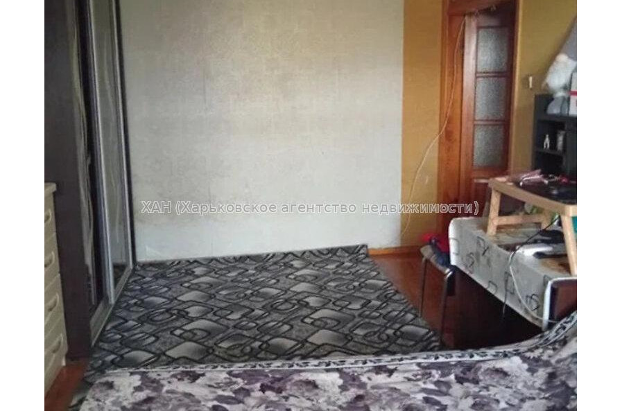 Продам квартиру, Непокоренных ул. , 2 кім., 44 м², косметический ремонт 