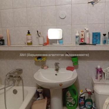 Продам квартиру, Непокоренных ул. , 2 кім., 44 м², косметический ремонт 