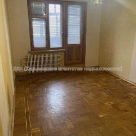 Продам квартиру, Непокоренных ул. , 2 кім., 44 м², косметический ремонт