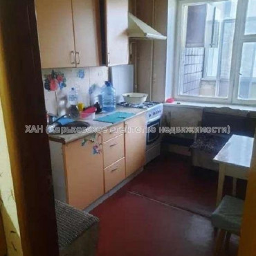 Продам квартиру, Героев Харькова просп. , 1 кім., 36 м², косметический ремонт 