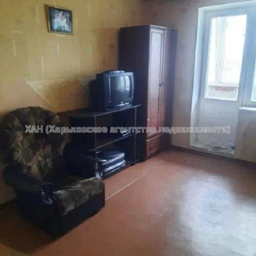 Продам квартиру, Героев Харькова просп. , 1 кім., 36 м², косметический ремонт 