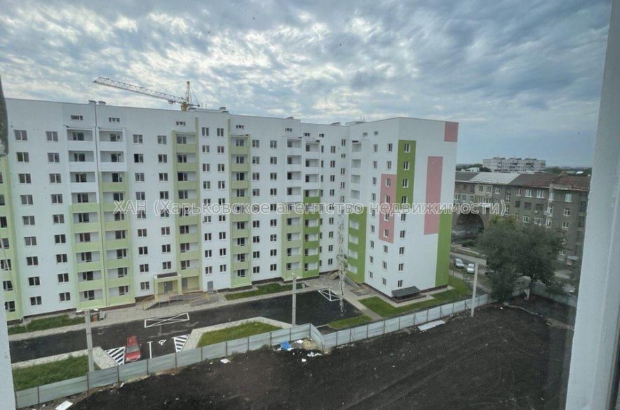 Продам квартиру, Мира ул. , 1 кім., 39 м², без внутренних работ 