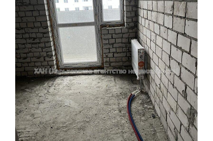 Продам квартиру, Мира ул. , 1 кім., 39 м², без внутренних работ 