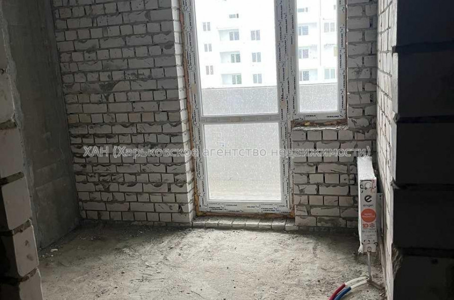 Продам квартиру, Мира ул. , 1 кім., 39 м², без внутренних работ 