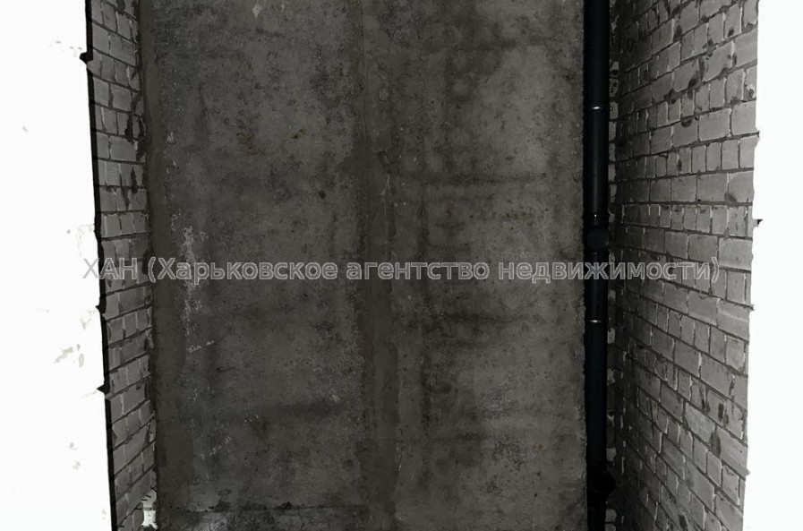 Продам квартиру, Полтавский Шлях ул. , 1  ком., 48 м², без внутренних работ 