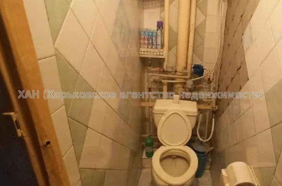 Продам квартиру, Владислава Зубенко ул. , 2  ком., 55 м², советский ремонт 