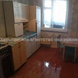 Продам квартиру, Владислава Зубенко ул. , 2 кім., 55 м², советский ремонт