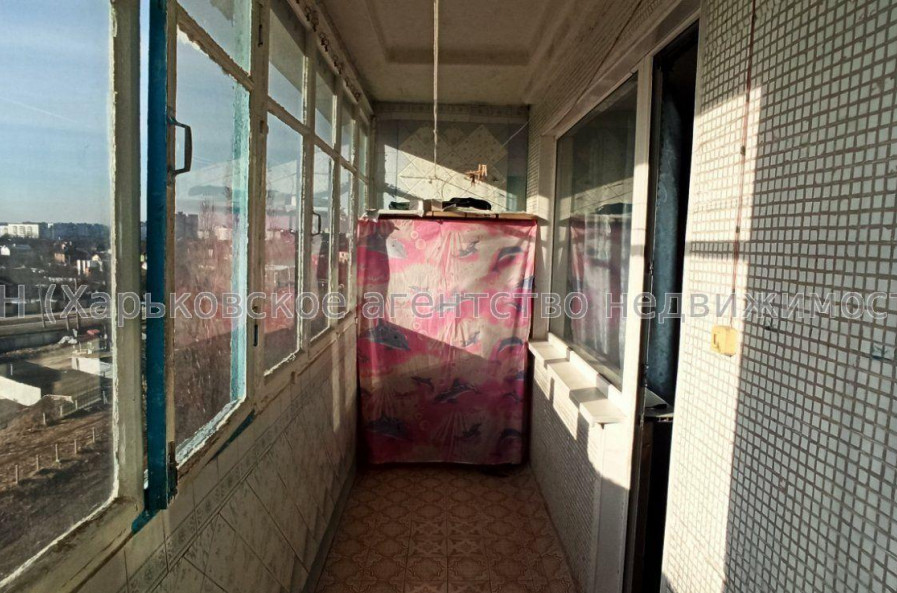 Продам квартиру, Владислава Зубенко ул. , 2  ком., 55 м², советский ремонт 