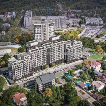 Продам квартиру, Авиационная ул. , 2  ком., 75 м², без ремонта 