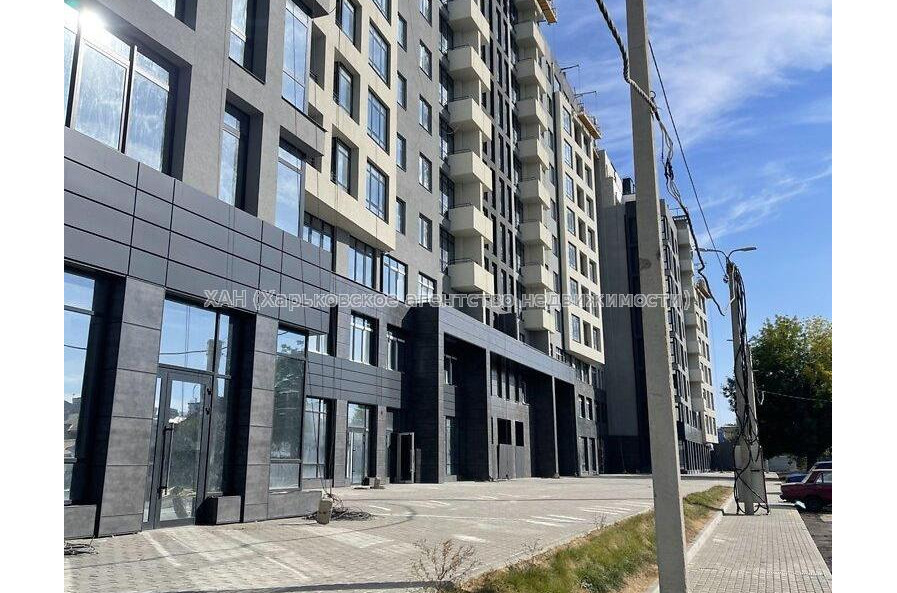 Продам квартиру, Авиационная ул. , 2 кім., 75 м², без ремонта 