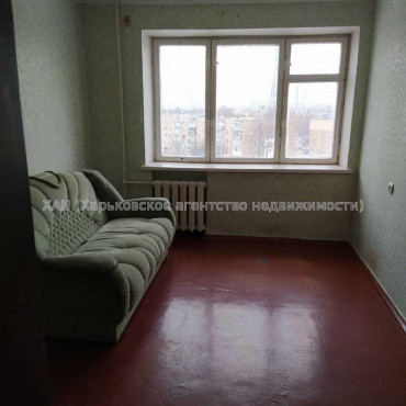 Продам квартиру, Ферганская ул. , 3  ком., 65 м², косметический ремонт 